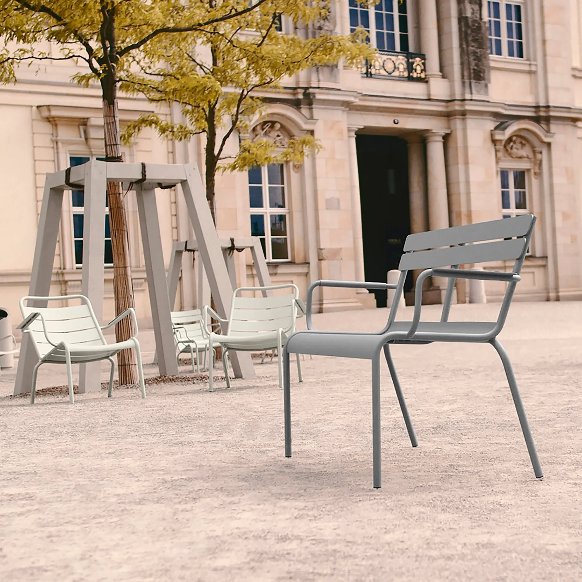 LUXEMBOURG GARDEN BENCH